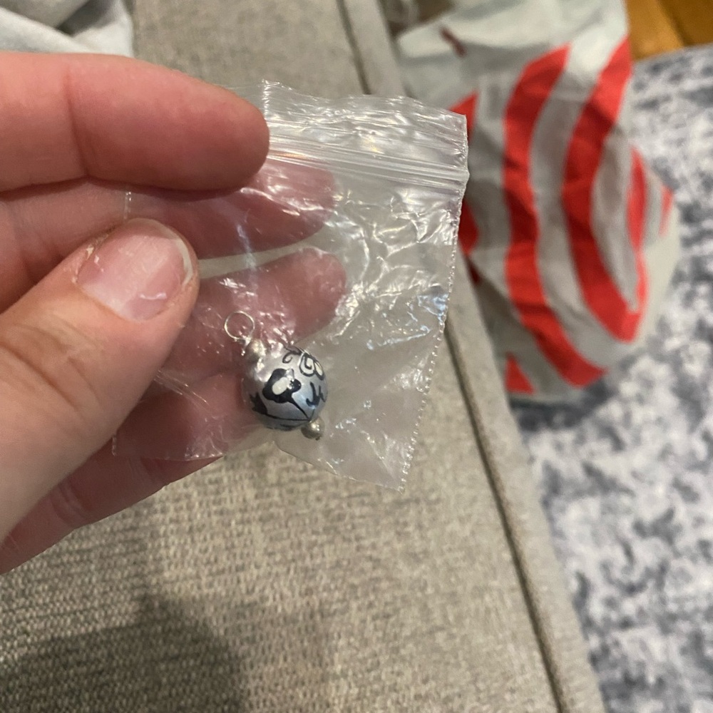 Chic Silver and Black Pendant
